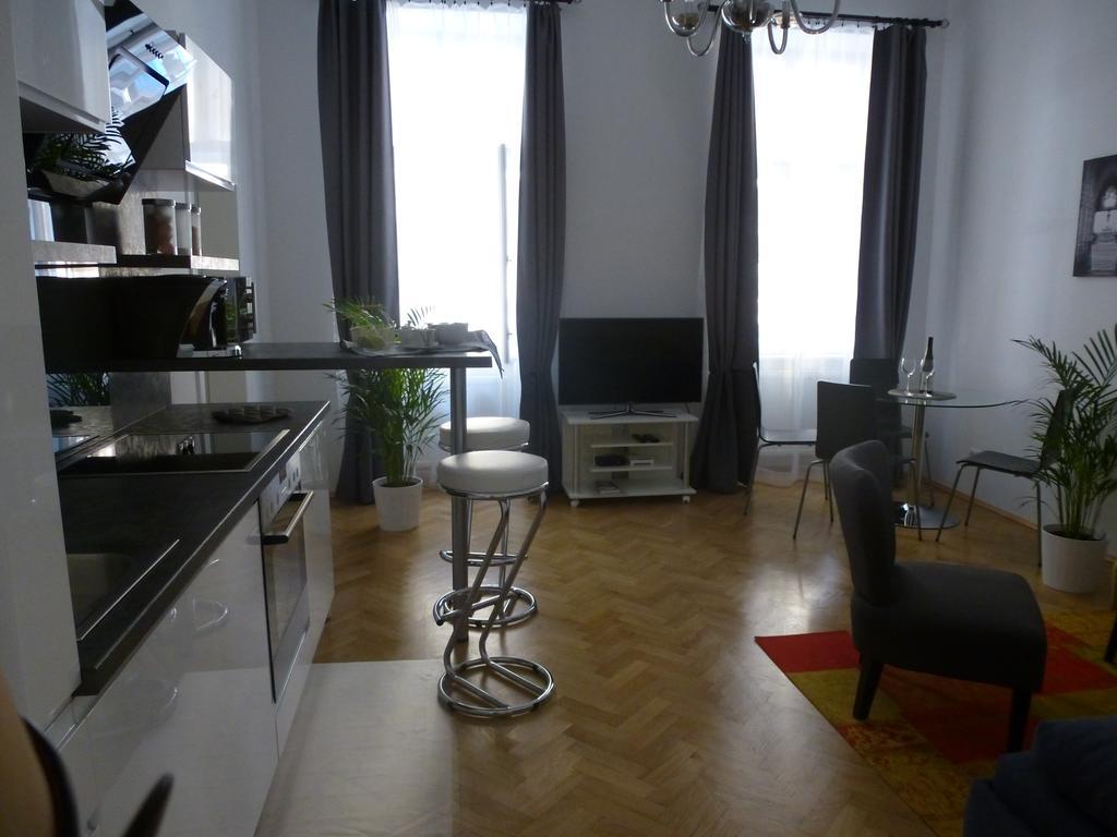 Charming Viennese Home エクステリア 写真