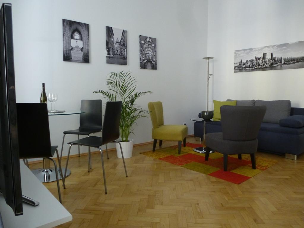 Charming Viennese Home エクステリア 写真